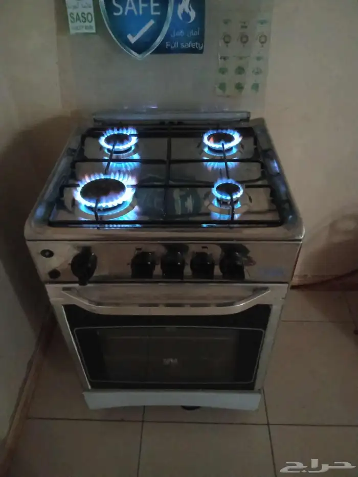 فرن غاز غسالة نظيفه شبه جديده 4