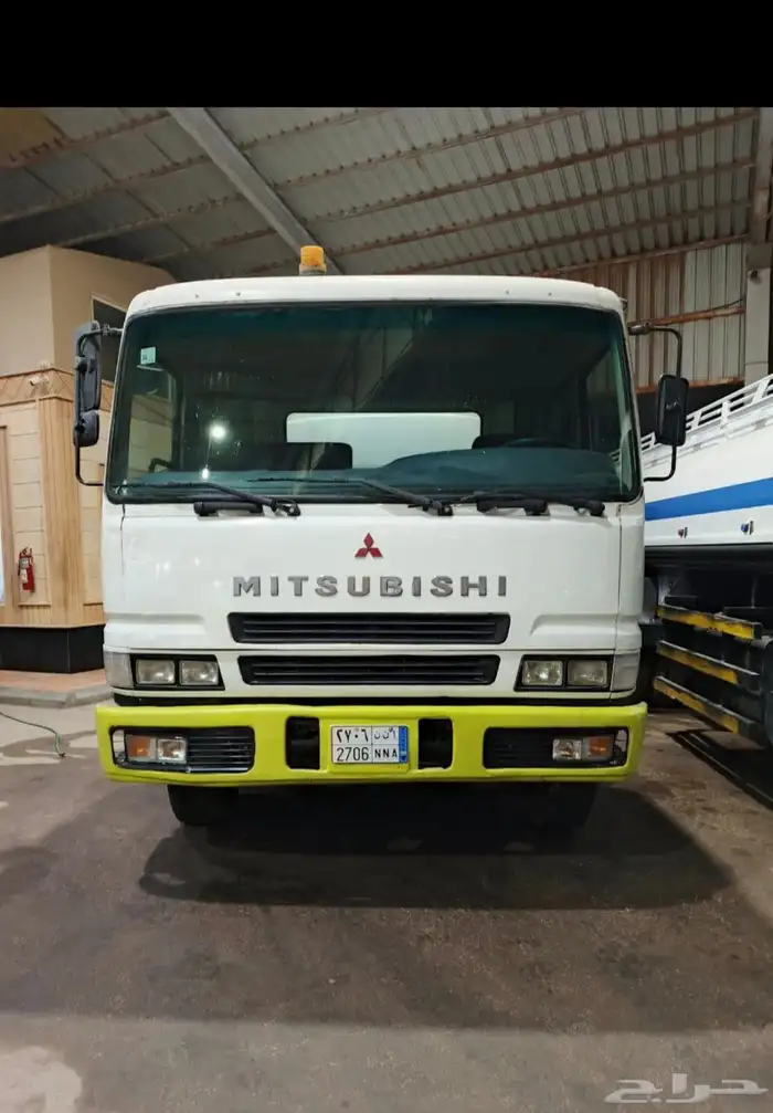 ميتسوبيشي تانكي 18 طن سكس 2013 3