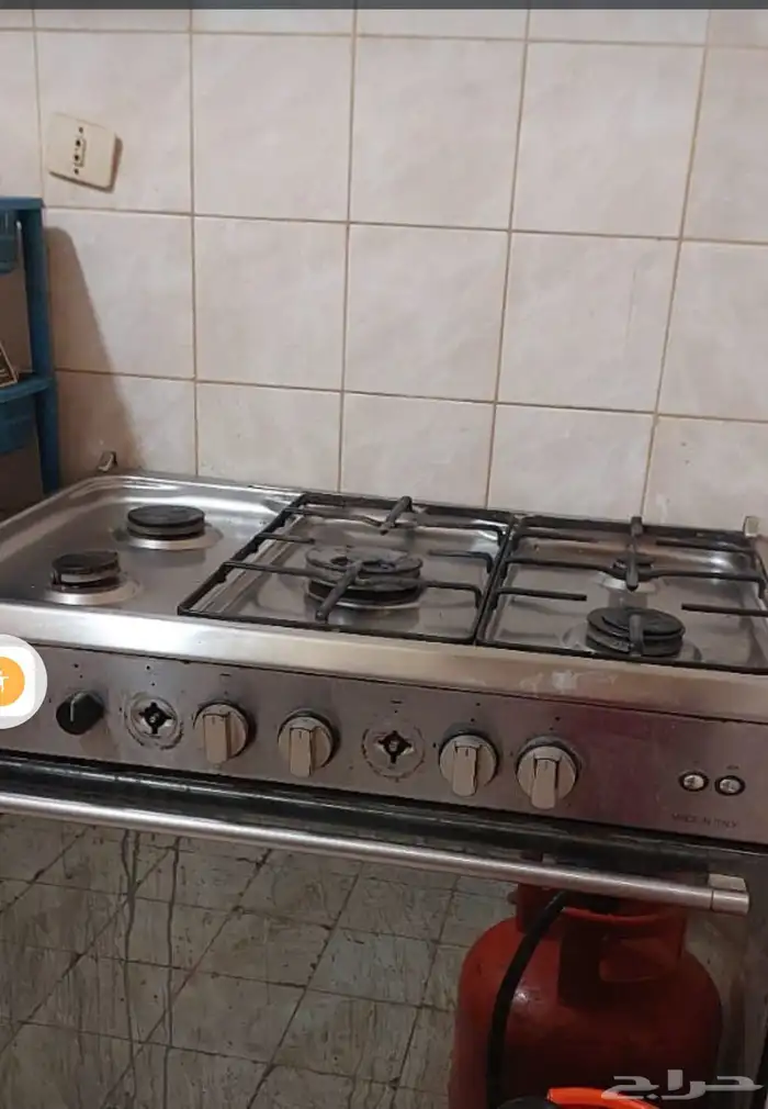 2 غاز ايطالي مع فرن للبيع 0