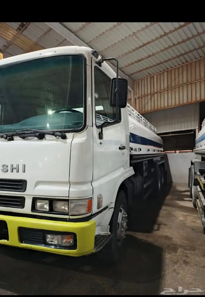 ميتسوبيشي تانكي 18 طن سكس 2013 2