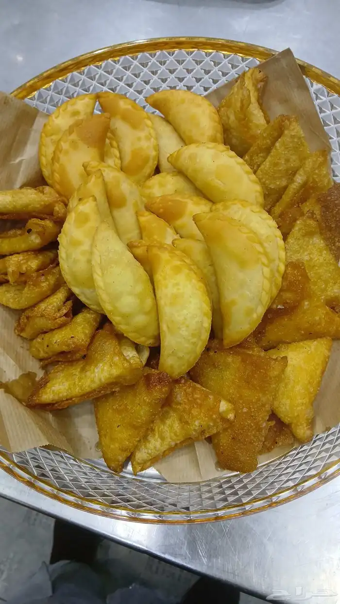 معلم منتو يغمش وفرموزة وبف تواصل عل هاذ رقم 0