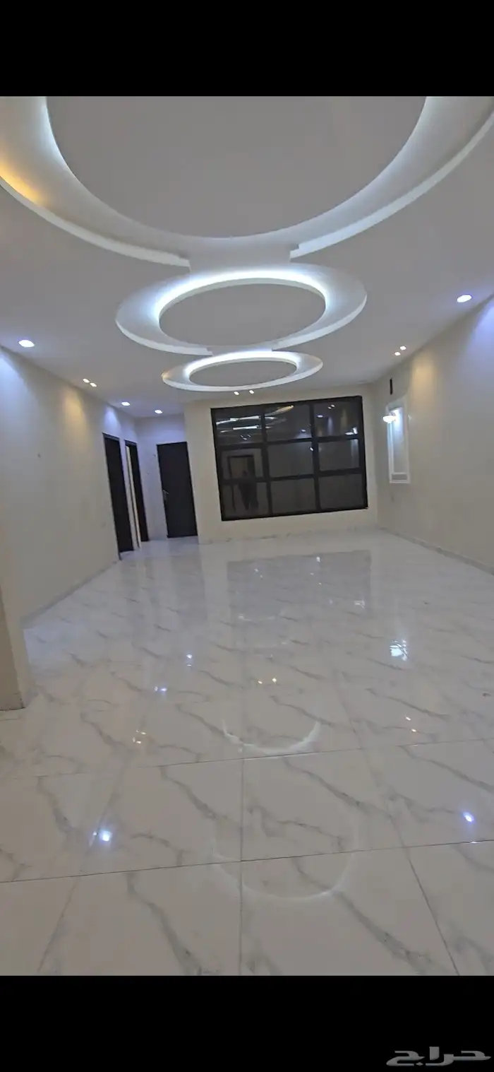 فلا فاخر للايجار بحي طويق الموسي 6