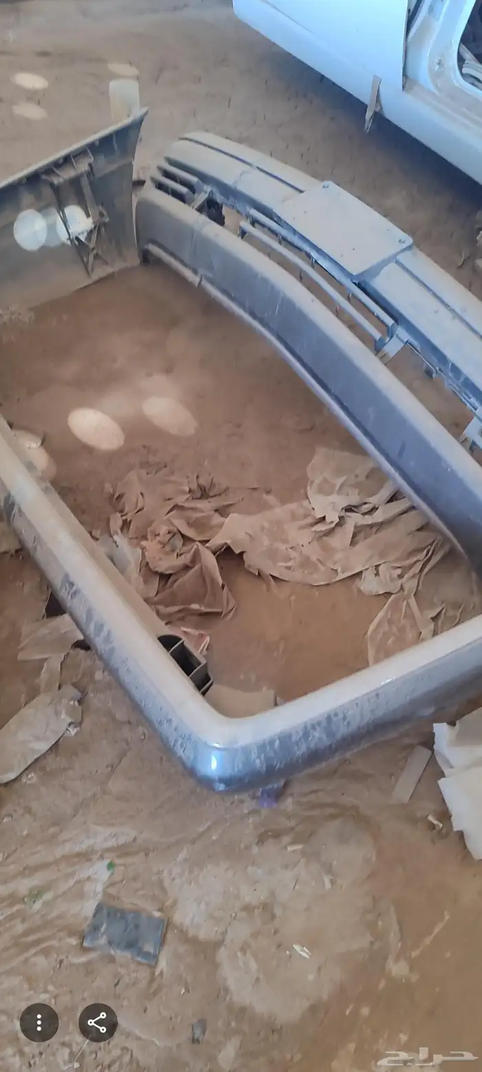 صدام شبح خلفي نظيف 2