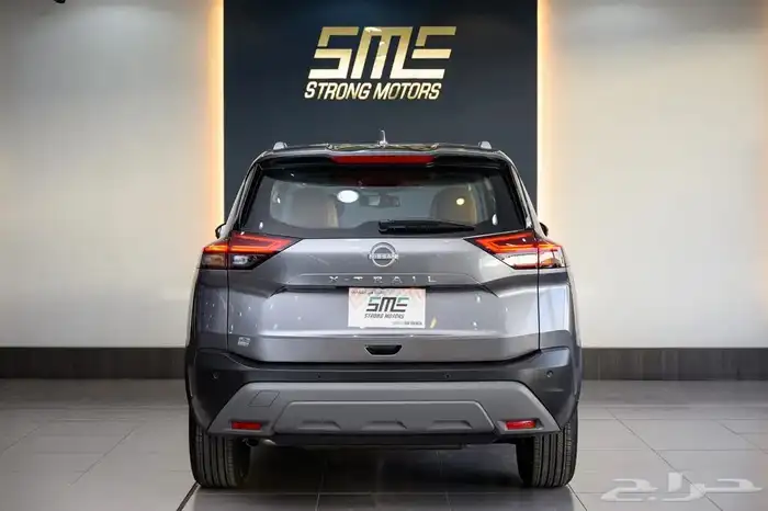 نيسان اكس تريل SV بلس دابل مقاعد جملي-سقف اسود موديل 2025 3