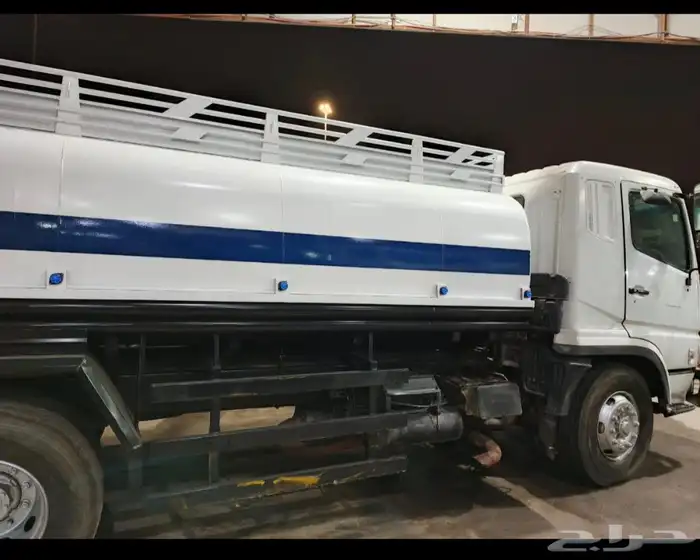 ميتسوبيشي تانكي 18 طن سكس 2013 5