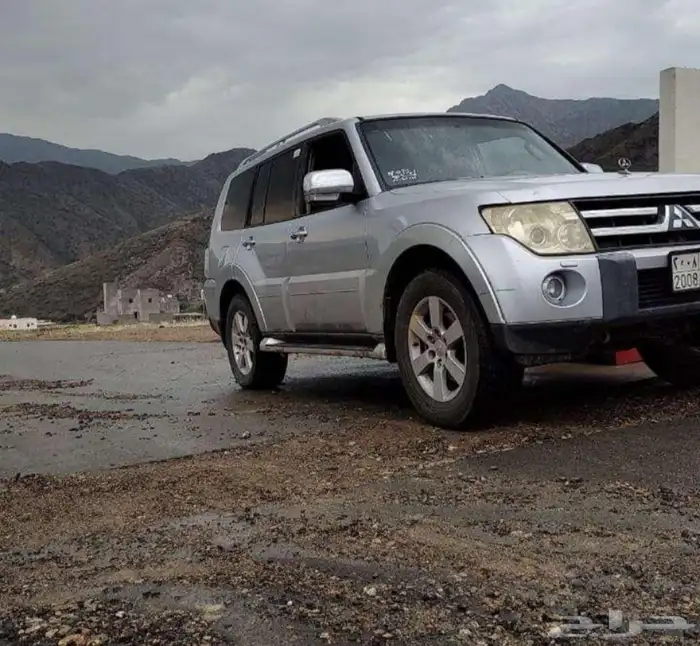 ميتسوبيشي باجيرو 2008 0