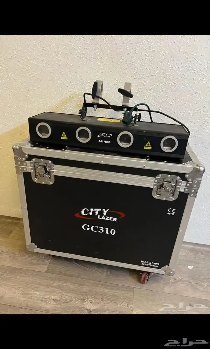 ليزرات اثنين واحده 6 لمبات والثاني 4 على السوم 3