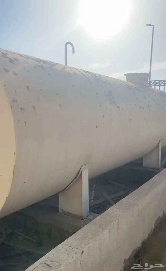 خزان حديد - 24طن.مستخدم وخالي من العيوب . 0