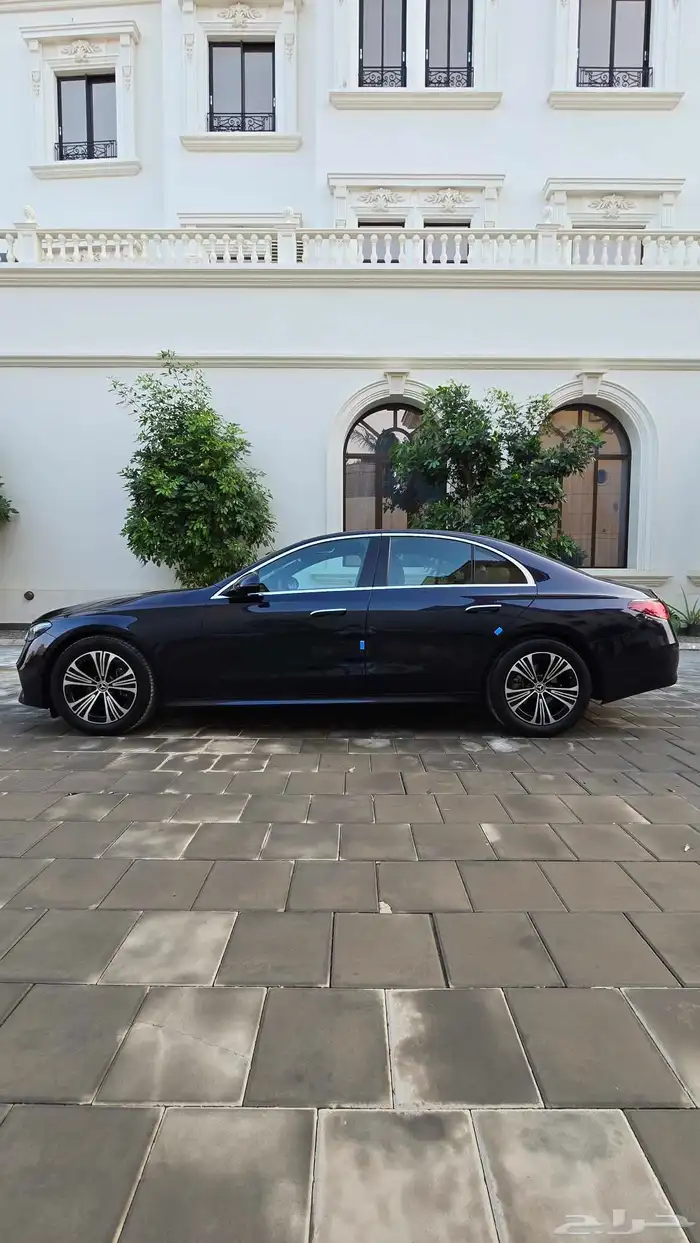 مرسيدس E200 موديل 2024 العداد 12 ألف كيلو فقط 2