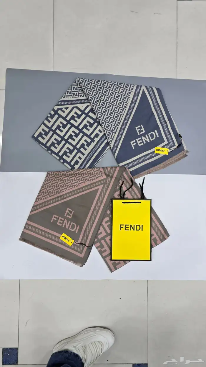 شالات ماستر كواليتي شنيل  بربري  لويس فيتون  فندي  هرمز 16