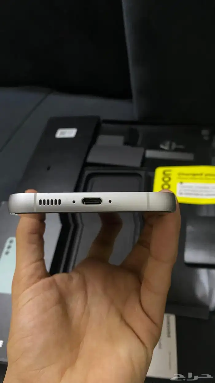 s23fe شبه جديد 6