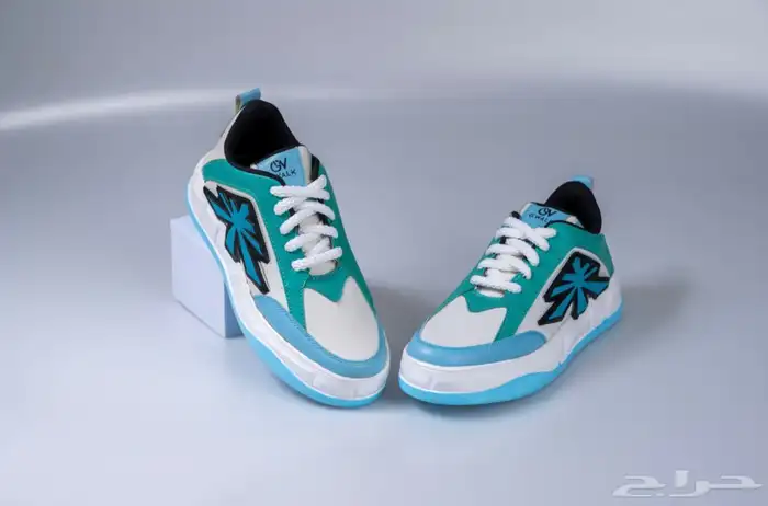 للبيع جزمات اسبورت وا اسليبر بي أسعار الجمله 2