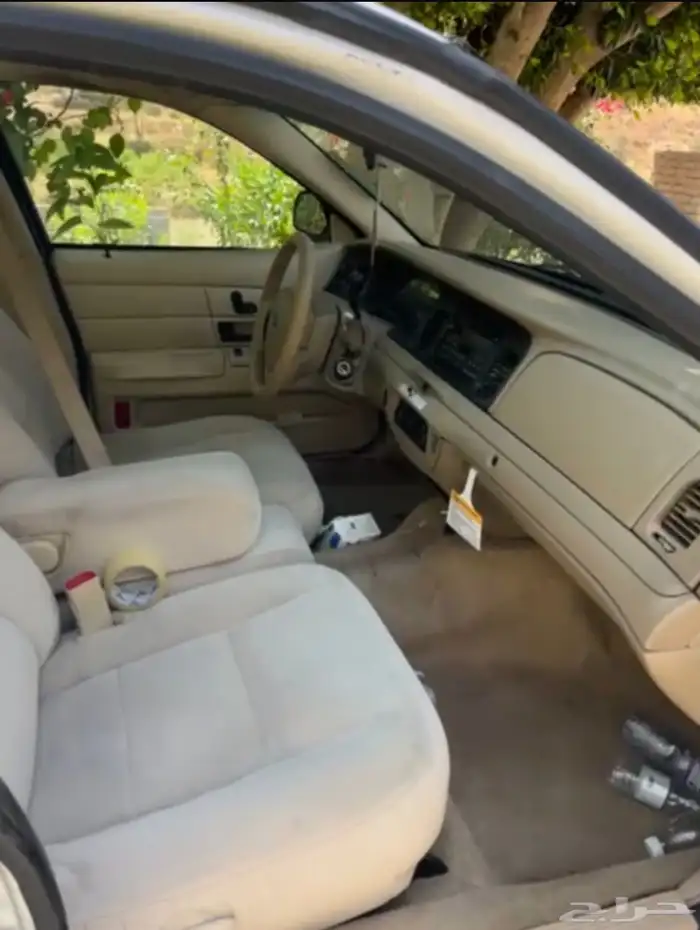 فورد فاكتوريا 8