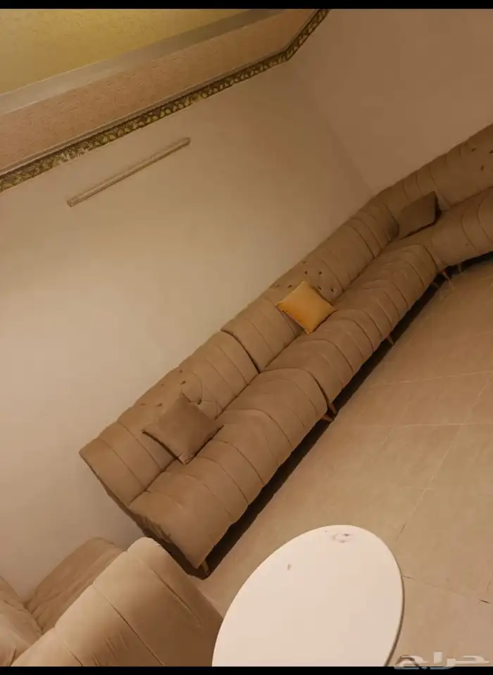 كتب للبيع سبع قطع زاويه واحده نظيف الموقع الشرايع 1