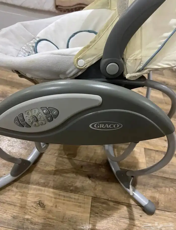 كرسي أطفال هزاز 3