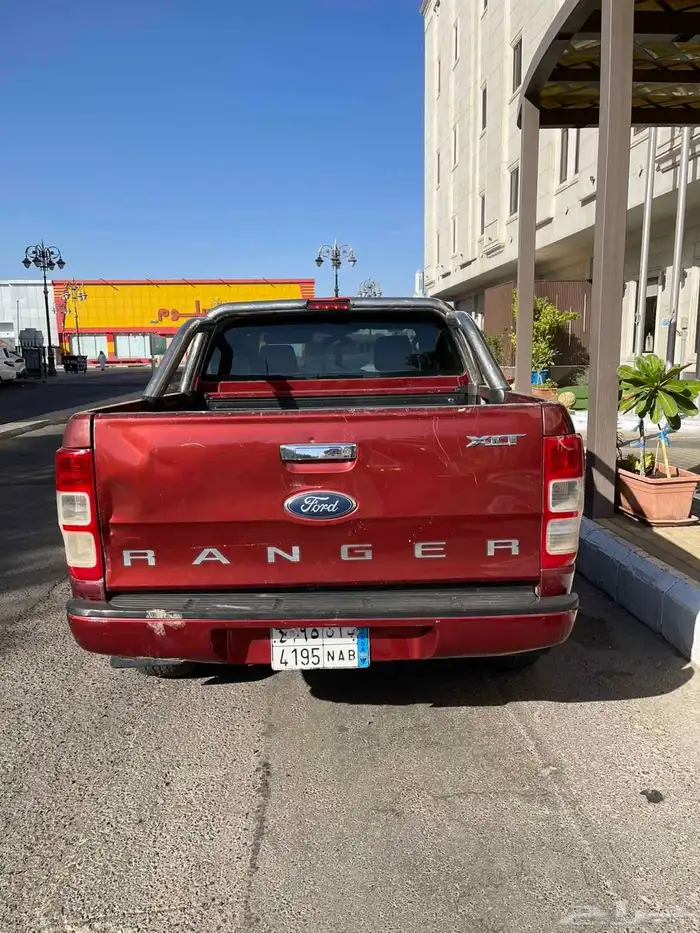 بيك اب فورد اللون احمر 2015 2