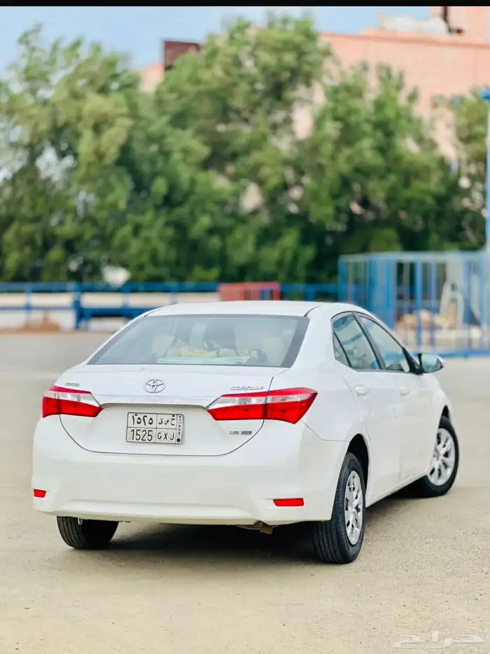 تيويتا كرولا 2015 فحص جديد ومجدد الموقع محافظة القنفذة 6