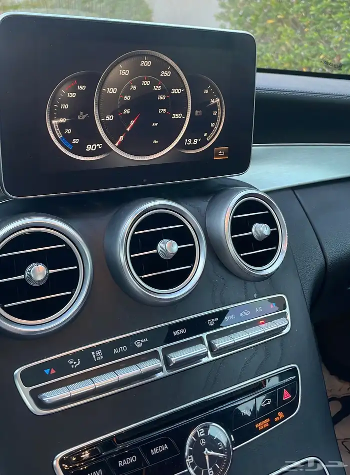 مرسيدس كوب (( شبه جديد )) 25