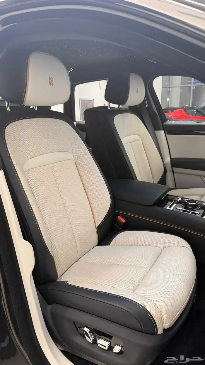 Rolls Royce Ghost 11