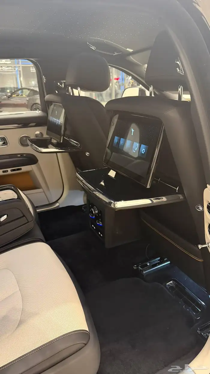 Rolls Royce Ghost 16