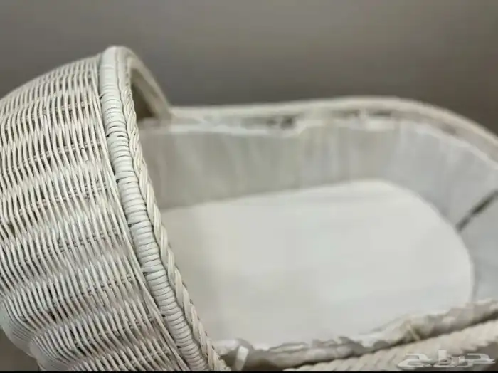 سرير أطفال من بوتري بارن- Baby crib from Pottery Barn 6