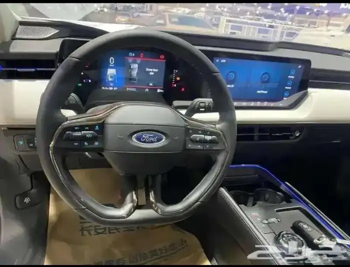 نوع فورد توروس تريند 7