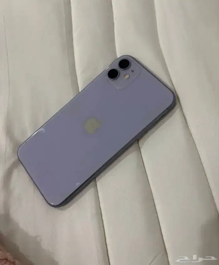 ايفون 11 لون بنفسجي البطاريه 76 قيقا 128 2