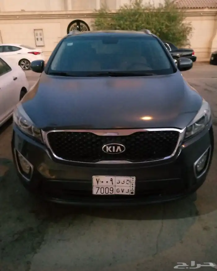 كيا سورنتو 5