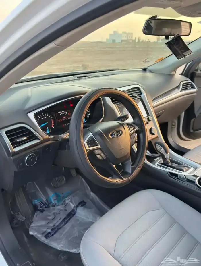 فورد فيوجن 2015 8