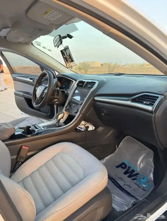 فورد فيوجن 2015 15