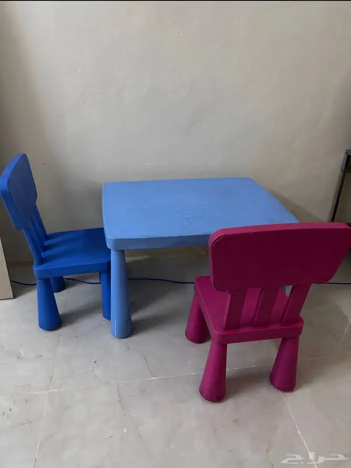 طاولة اطفال ايكيا 1