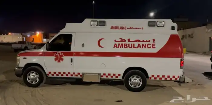 سيارات اسعاف بمسعفين للإيجار 14