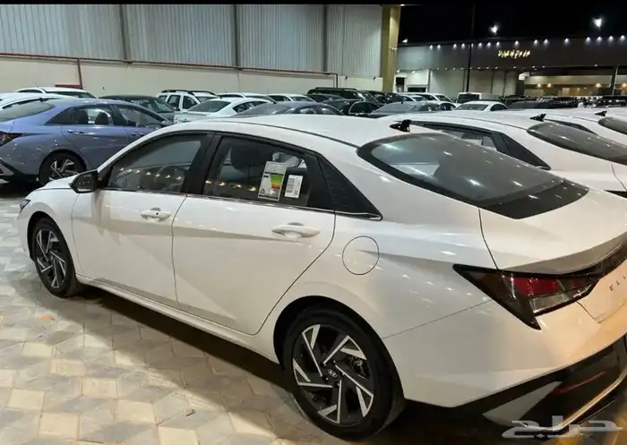 هيونداي انترا كمفورت 2025 1.5 2