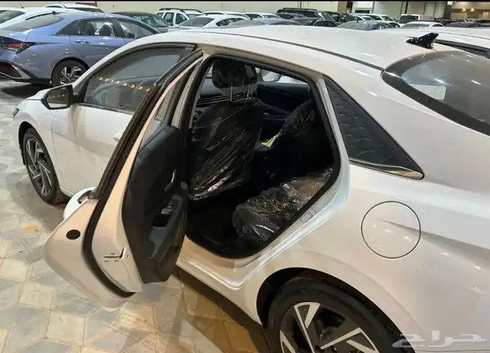 هيونداي انترا كمفورت 2025 1.5 4