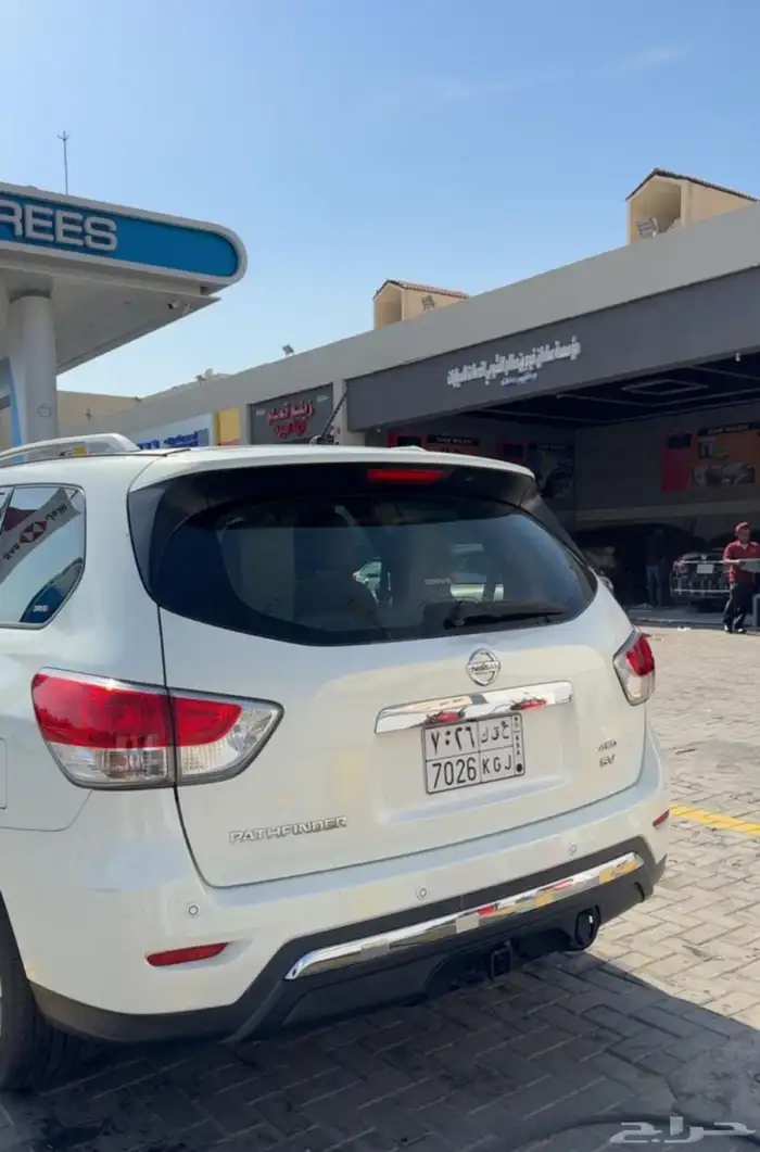 نيسان باثفايندر 2014 ممشي 166 الف خالي من الحوادث 4