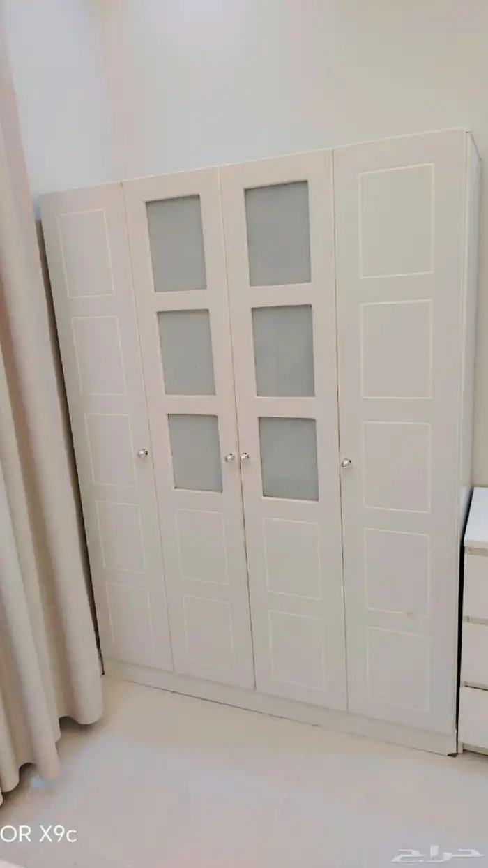 القنفذه للبيع سرير مع دولاب ملابس 4باب 1