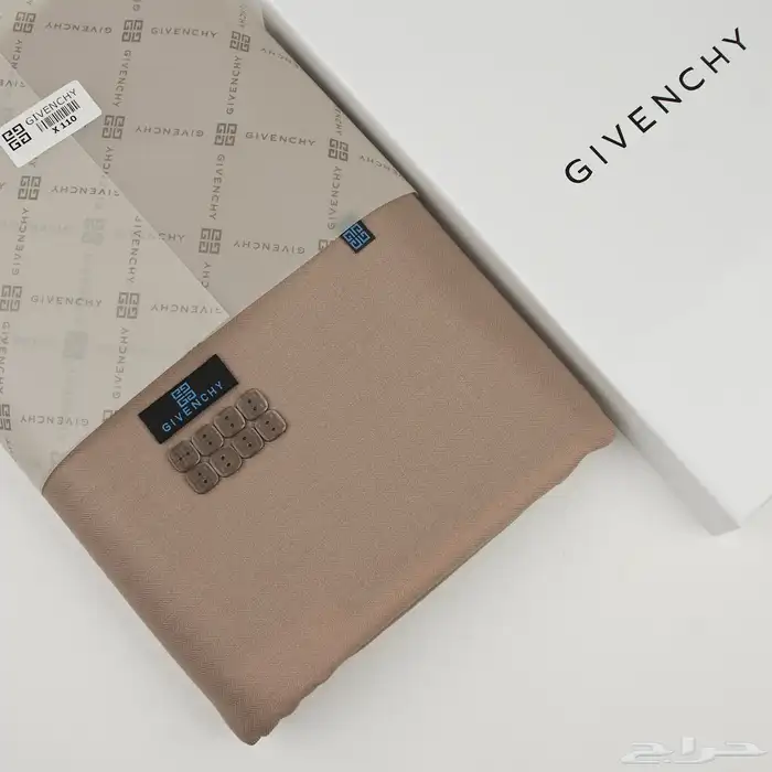 أقمشة رجالية شتوية فاخرة ماركات عالمية واكسسورات 49