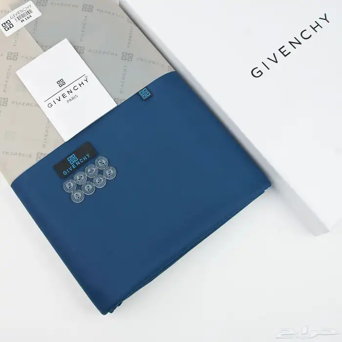 أقمشة رجالية شتوية فاخرة ماركات عالمية واكسسورات 36