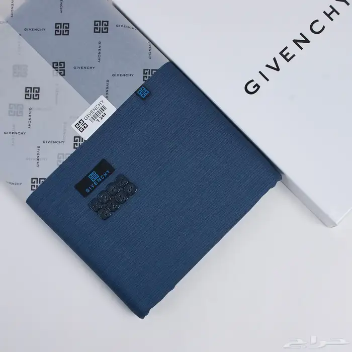 أقمشة رجالية شتوية فاخرة ماركات عالمية واكسسورات 52