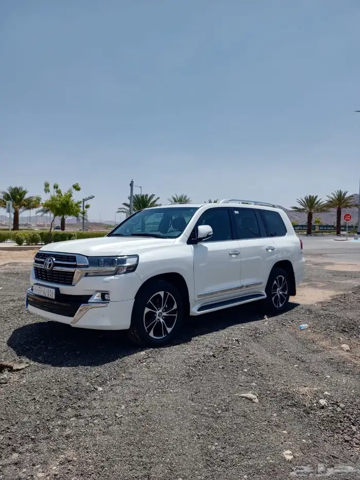 للبيع جكسار 2021 تورنق سعودي فل كامل بحالة الوكالة 5