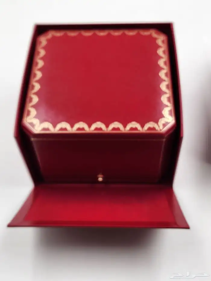 علب ساعات اصلية . كارتييه . اوميغا . شوبارد . ايبل . هوبل 0