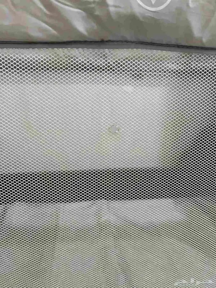 محبس أطفال مع فراش 9