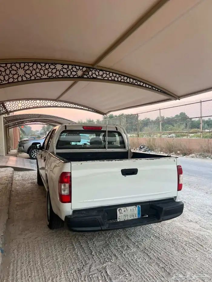 للبيع ايسوزو ديماكس ديزل 3