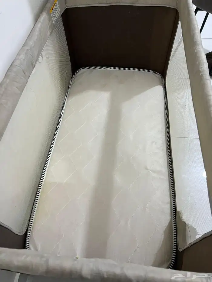 محبس أطفال مع فراش 2