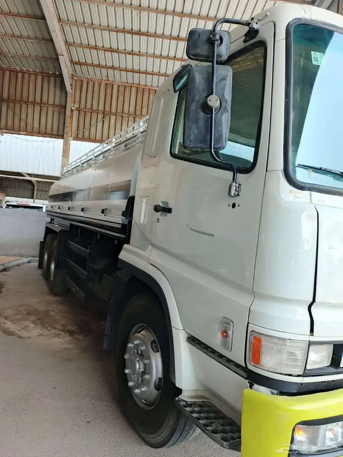 ميتسوبيشي تانكي 18 طن سكس 2013 7