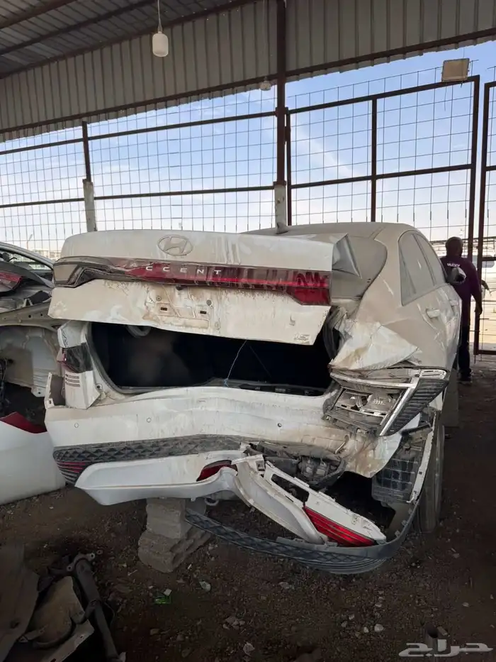 اكسنت 2024 تشليح قطع غيار 4