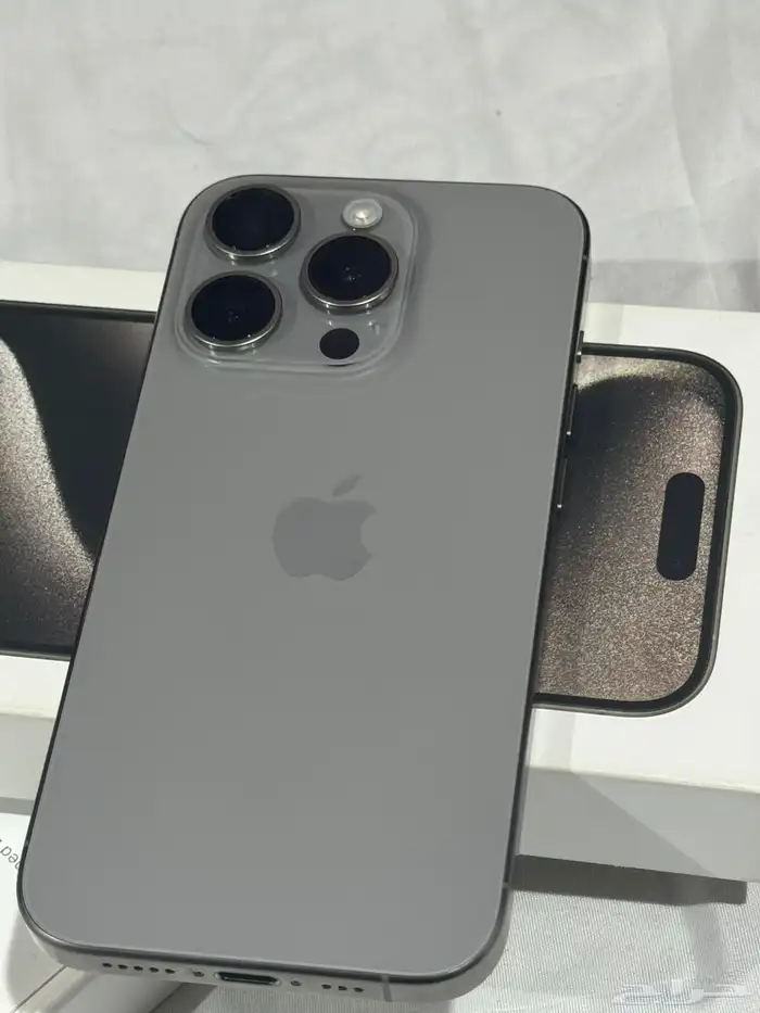 ايفون 15 برو 256 جيجا للبيع 6