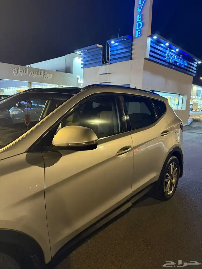 الحمدلله السيارة مافيها شي مفحوص مجدد 4 سلندر 6