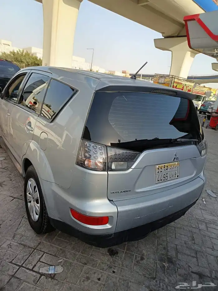 ميتسوبيشي 2013 1