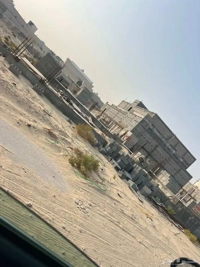 فرصة عقارية ارض بحي اشبيلية مؤسس للمبنى قواعد وميده 0